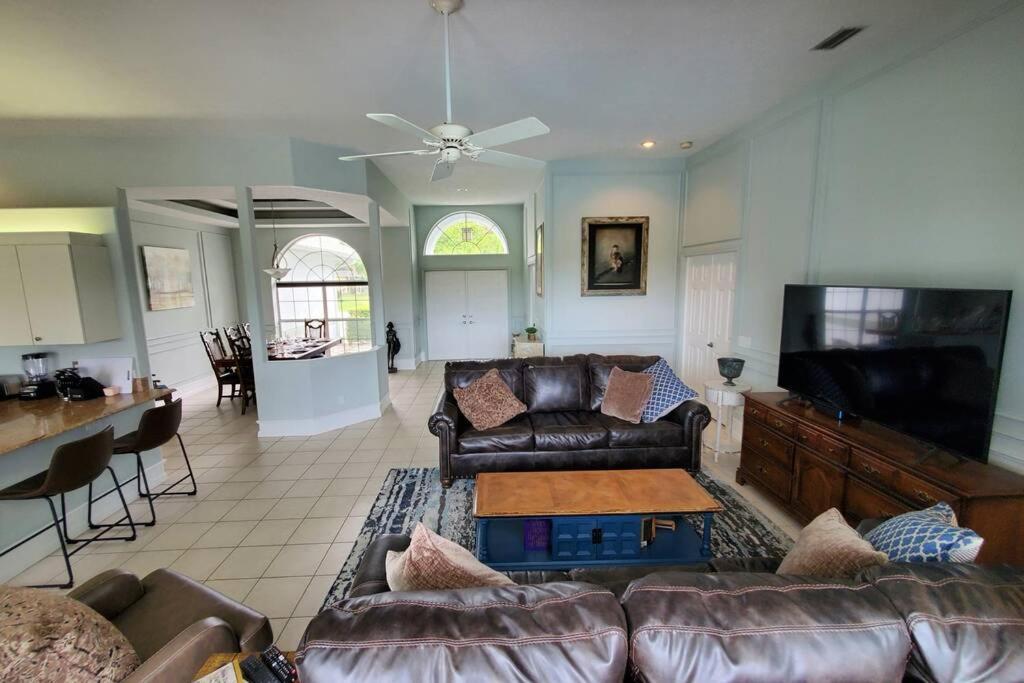 Our Beautiful Florida Vacation Home With Heated Pool Port St. Lucie Ngoại thất bức ảnh