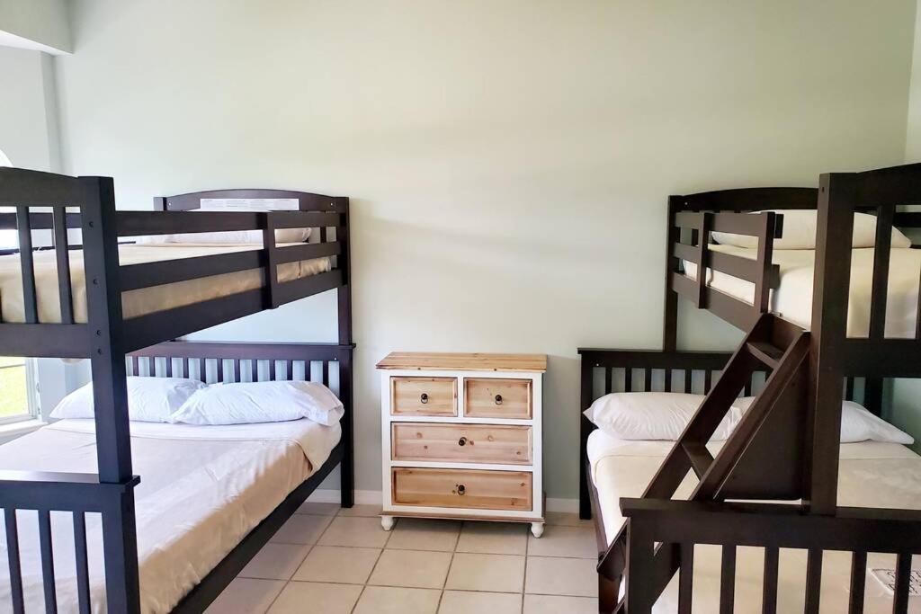 Our Beautiful Florida Vacation Home With Heated Pool Port St. Lucie Ngoại thất bức ảnh